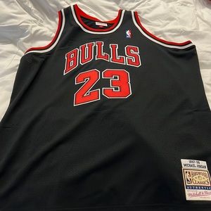 COPY - Size 56 authentic Michael Jordan jersey